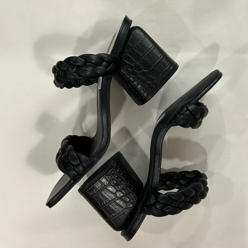 DOLCE VITA Black Natie Sandal - Size 8.5 - Picture 4 of 15